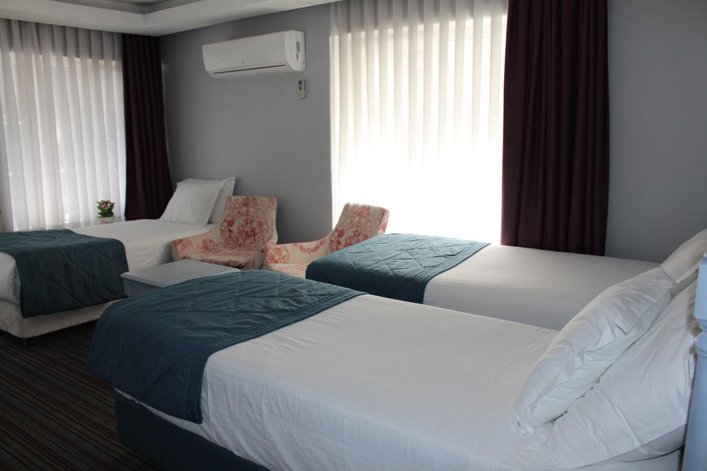 Taksim Santa Lucia Hotel Istanbul Rom bilde