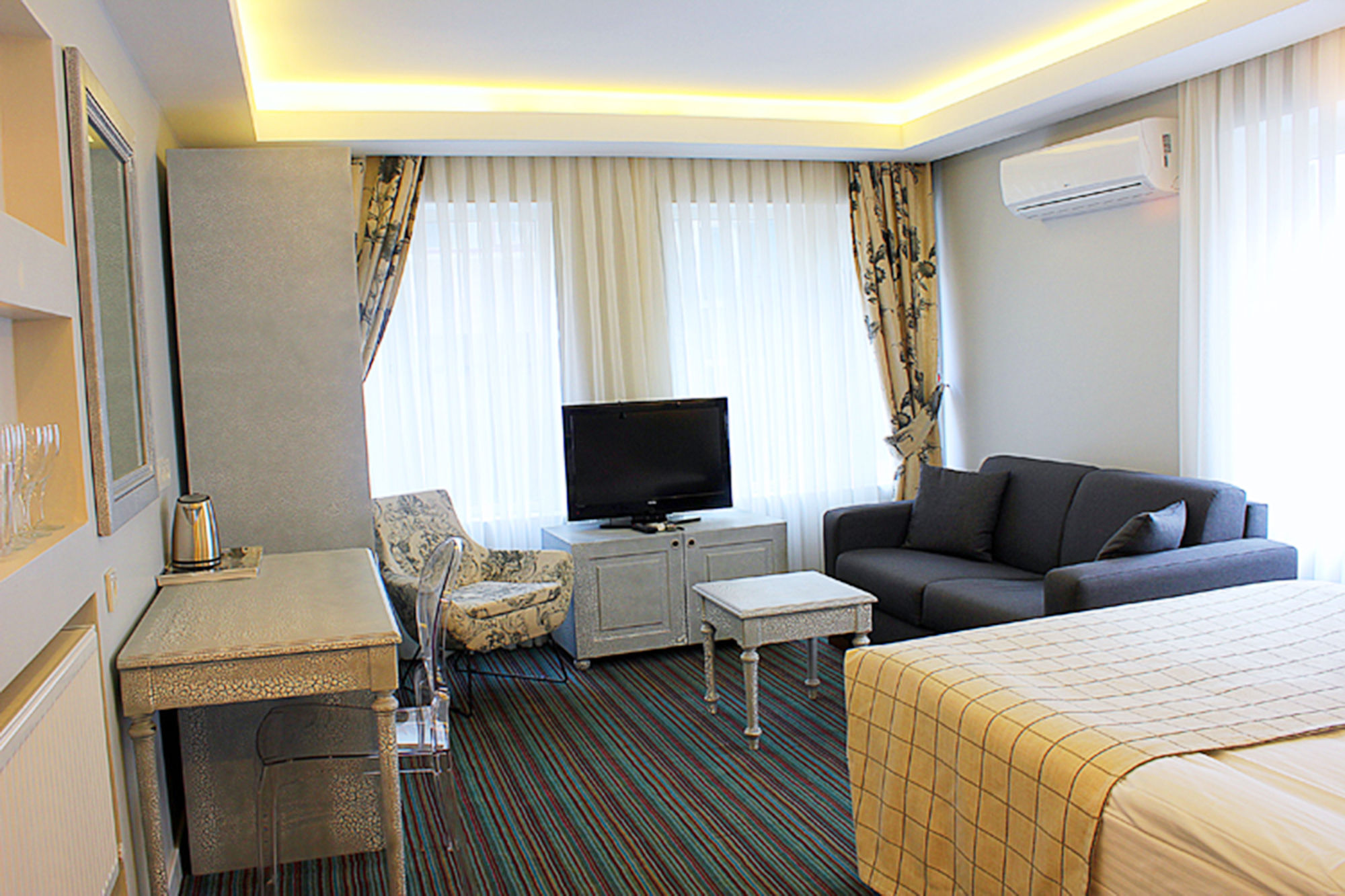 Taksim Santa Lucia Hotel Istanbul Eksteriør bilde