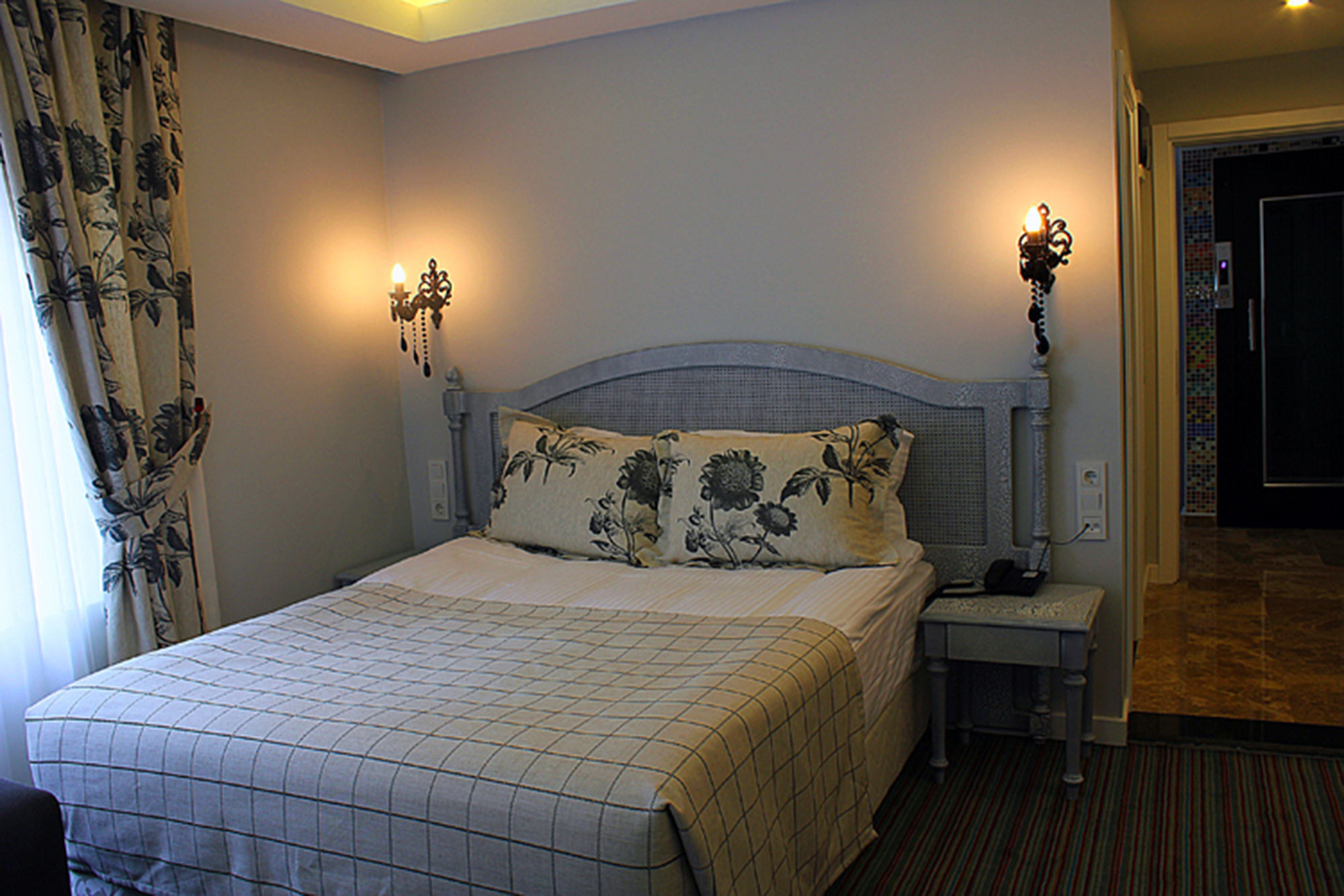 Taksim Santa Lucia Hotel Istanbul Eksteriør bilde